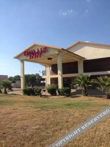 Delux Inn Hotel in Grand Prairie