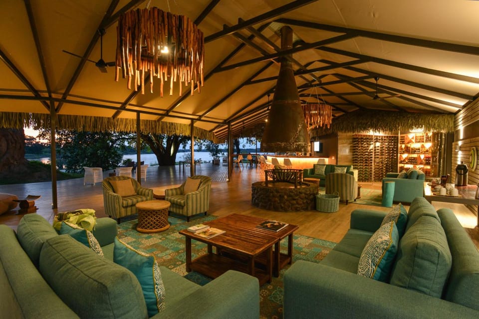 Chundu Island Lodge in Zimbabwe