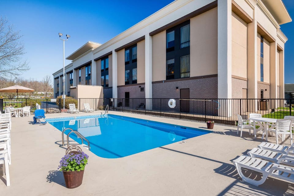 Hampton Inn Parkersburg-Mineral Wells Hotel in Mineral Wells