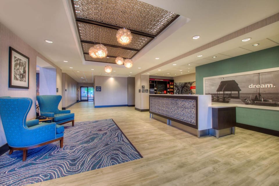 Hampton Inn & Suites Detroit/Wixom Hotel in Novi