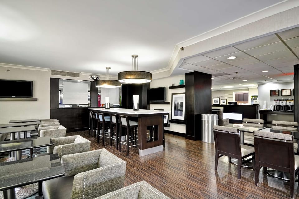 Hampton Inn Cleveland/Westlake Hotel in Westlake