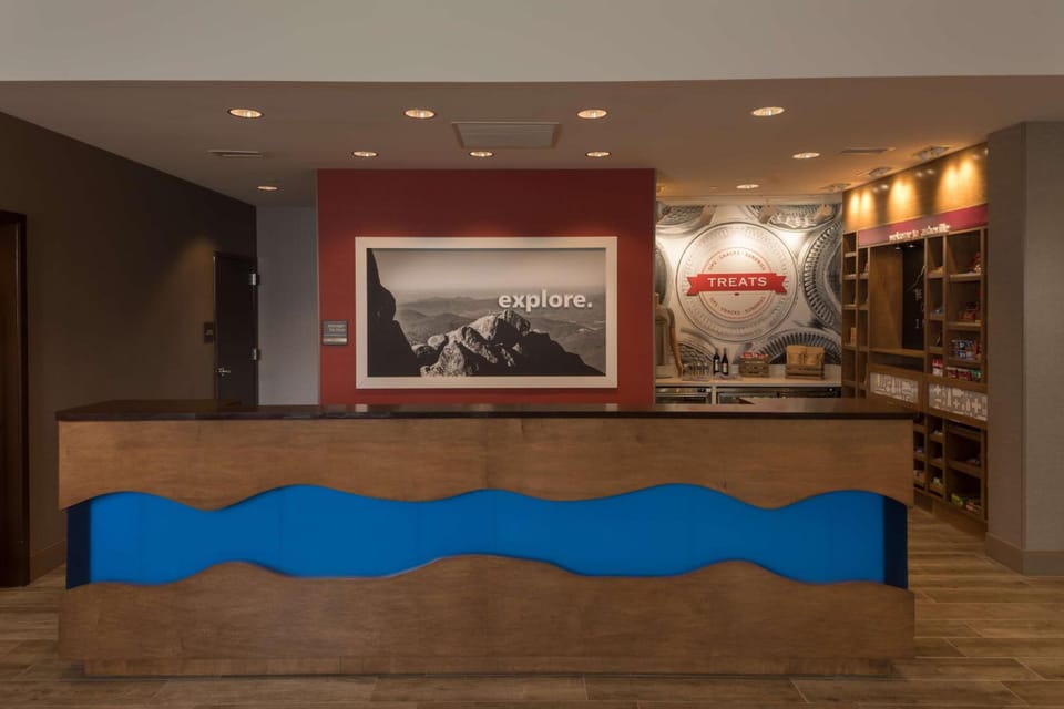 Hampton Inn & Suites Asheville Biltmore Village Hotel in Biltmore Forest