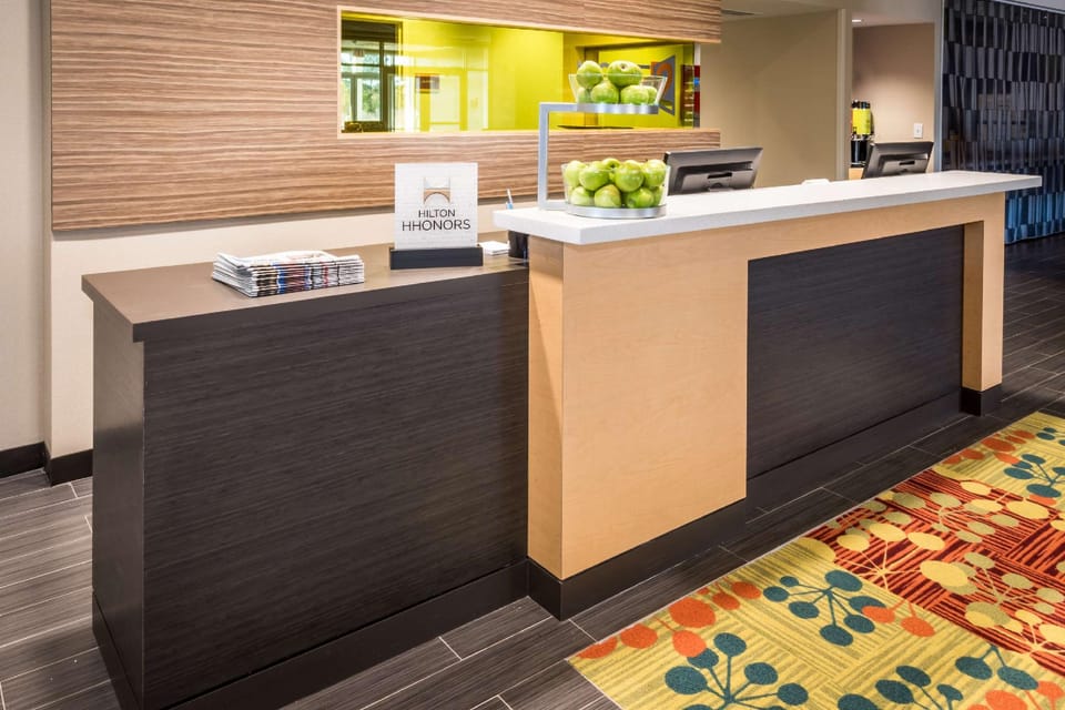 Home2 Suites by Hilton Gulfport I-10 Hotel in Gulfport