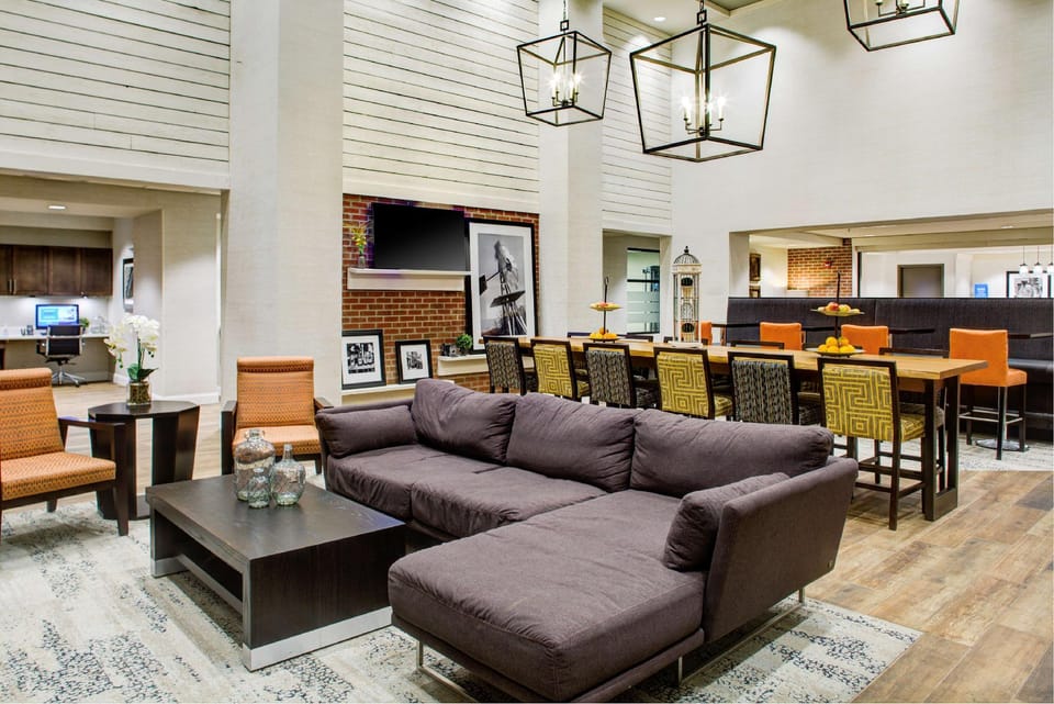 Hampton Inn & Suites Pittsburg Kansas Crossing Hotel in Ozark Mountains