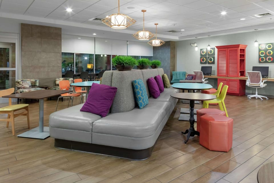 Home2 Suites by Hilton Fayetteville Fort Bragg Hotel in Fayetteville