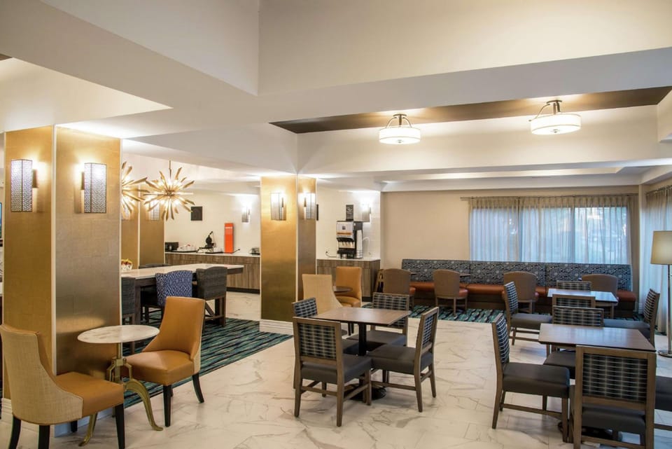 Hampton Inn & Suites Jackson Downtown-Coliseum Hotel in Flowood
