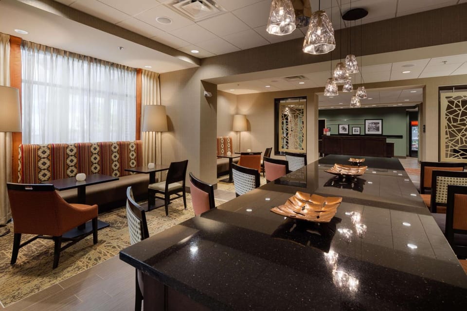 Hampton Inn Morristown I-81 Hotel in Morristown