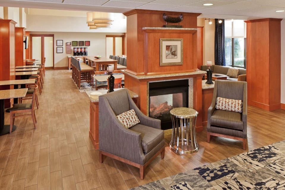 Hampton Inn & Suites Providence/Smithfield Hotel in Rhode Island