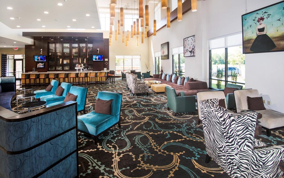 Bar/lounge