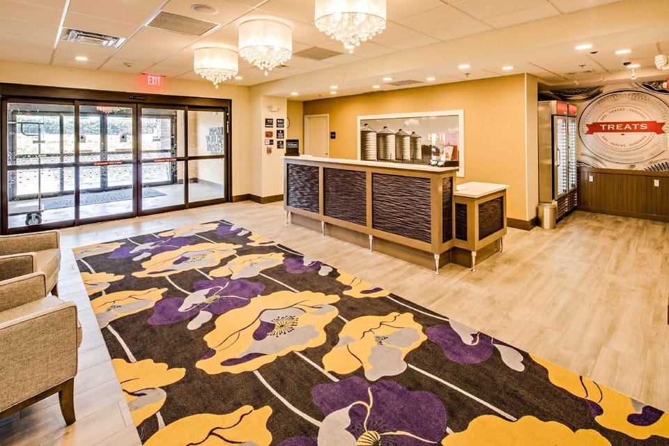Hampton Inn & Suites Ashland Hotel in Ohio
