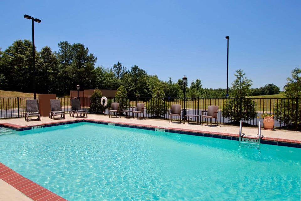 Hampton Inn  Winfield Hotel in Alabama