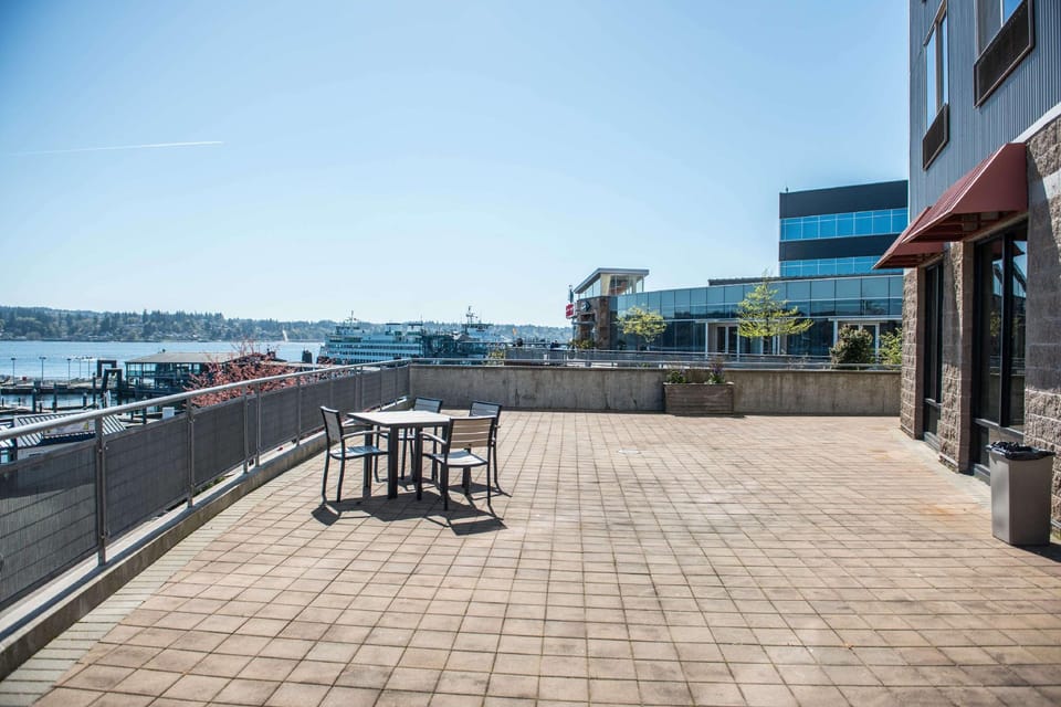 Hampton Inn & Suites Bremerton Hotel in Bremerton
