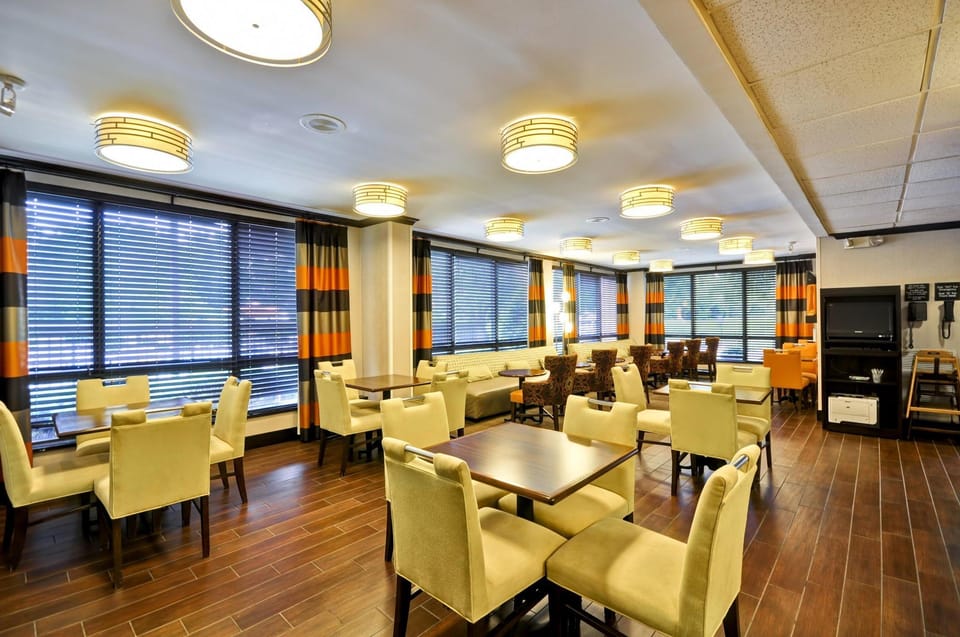 Hampton Inn Kansas City/Overland Park Hotel in Overland Park