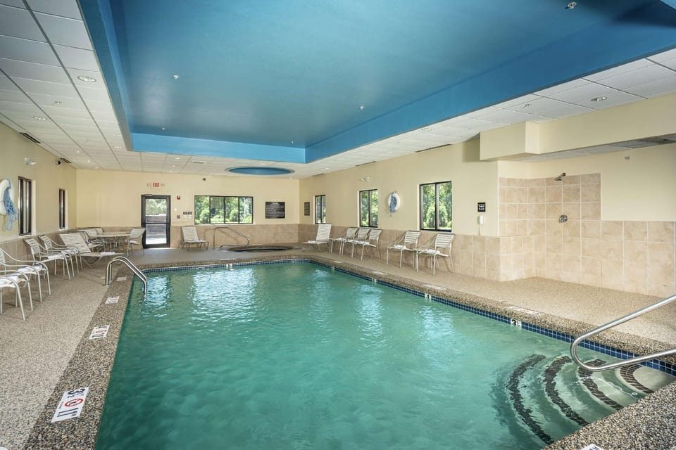 Hampton Inn Fall River/Westport Hotel in Westport