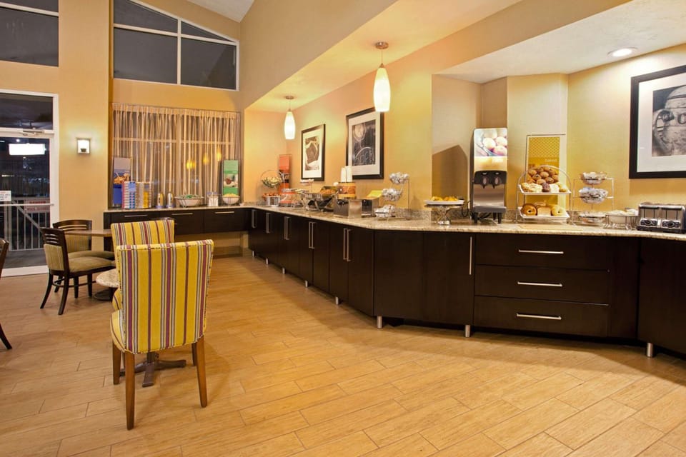 Hampton Inn & Suites Cleveland/Independence Hotel in Independence