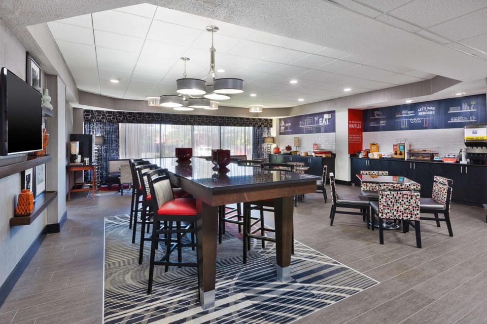 Hampton Inn Columbus/Delaware I-71 North Hotel in Ohio