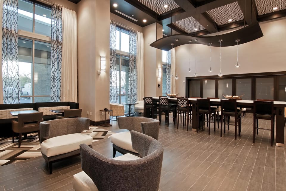 Hampton Inn & Suites Bellevue Downtown-Seattle Hotel in Bellevue