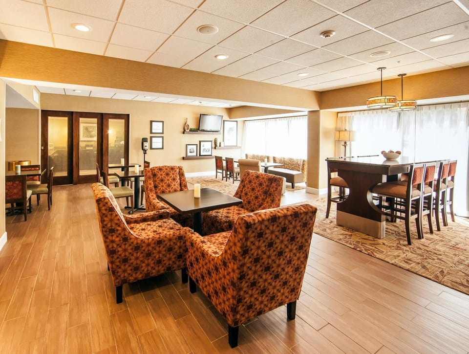 Hampton Inn LaGrange near Callaway Gardens Hotel in LaGrange