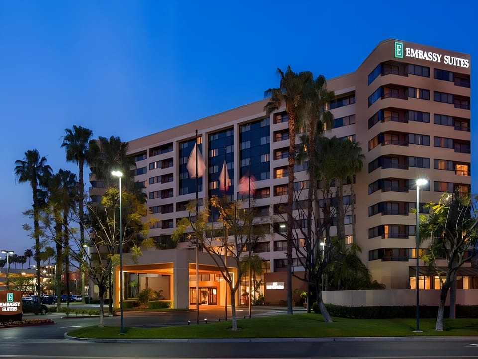 Embassy Suites by Hilton Anaheim Orange Hotel in Orange