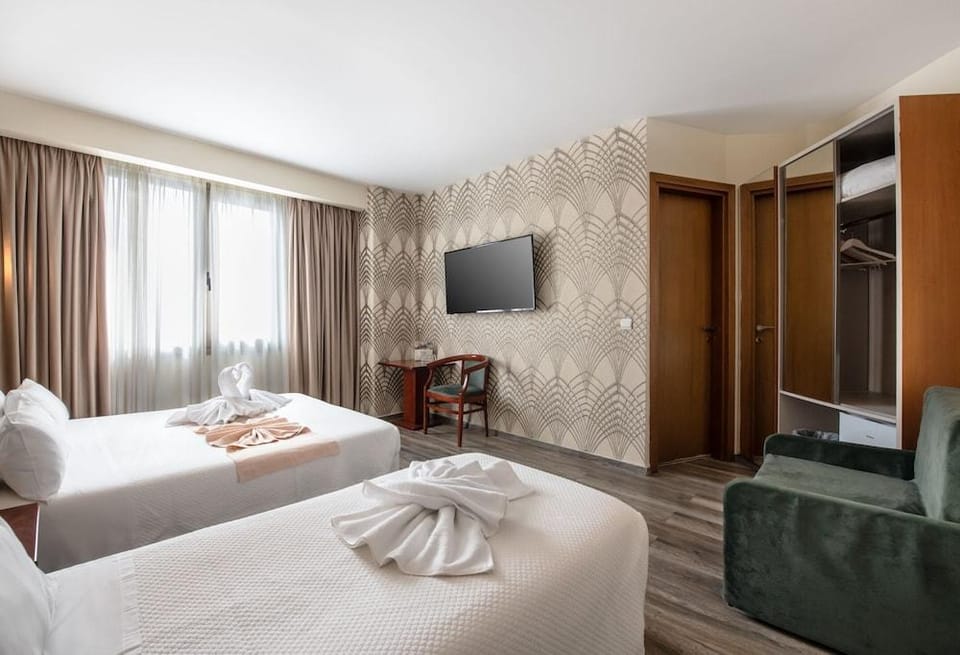 Golden City Hotel Hotel in Athens