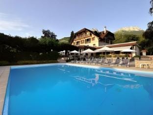 Hotel Le Cottage Bise Hotel in Talloires