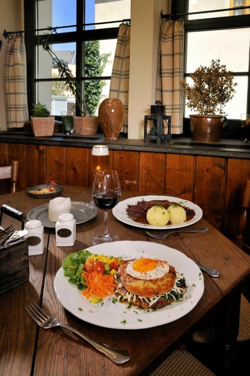 Matsch - Plauens alteste Gastwirtschaft Hotel in Plauen