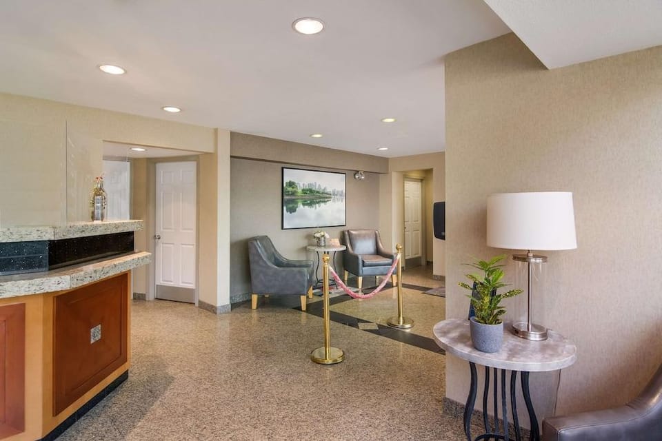 SureStay Hotel by Best Western North Vancouver Capilano Hotel in West Vancouver
