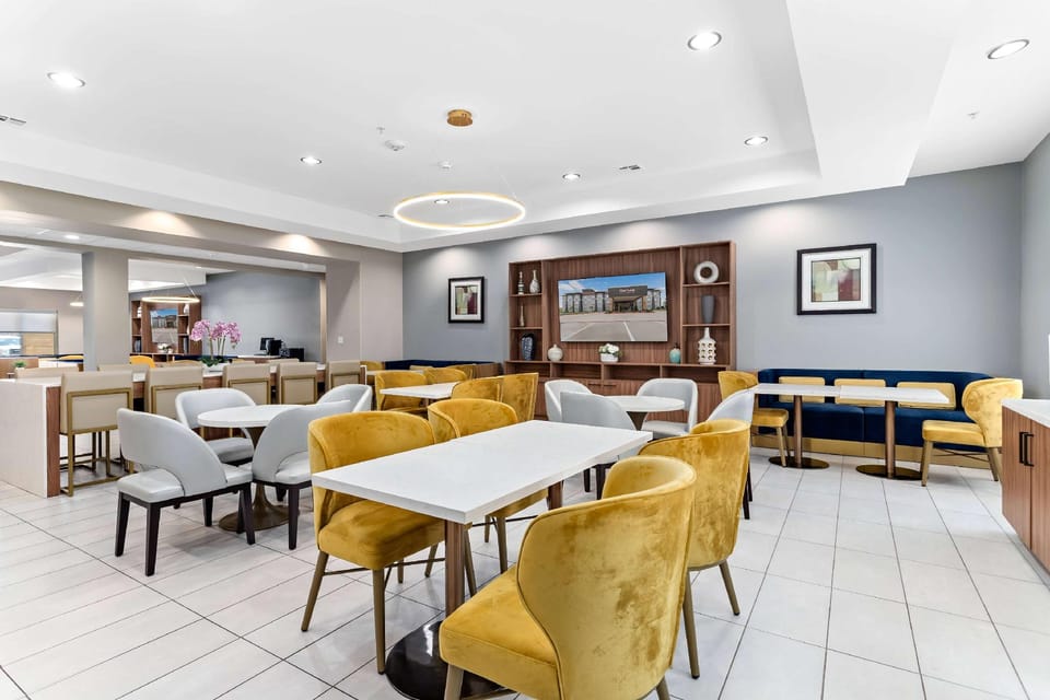 Hawthorn Extended Stay by Wyndham Port Arthur Hotel in Port Arthur