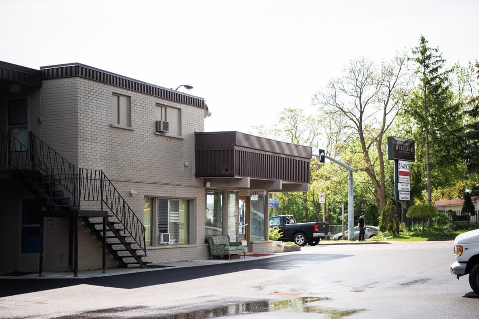 Advance Inn Motel in Niagara Falls