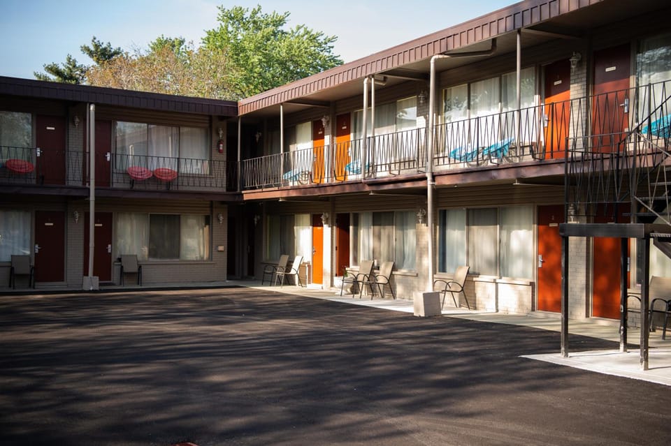 Advance Inn Motel in Niagara Falls