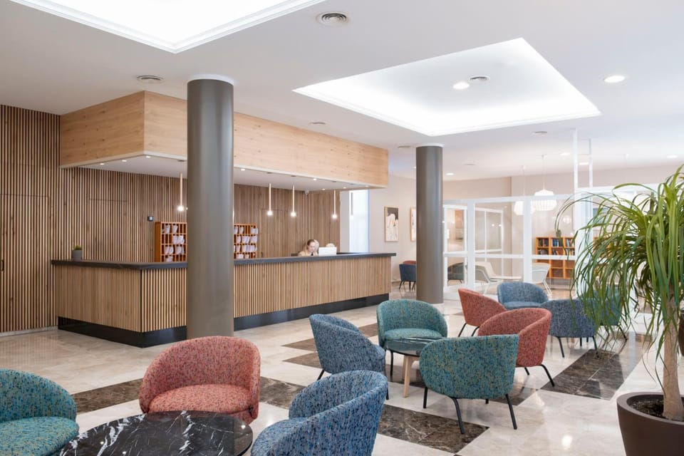 Aparthotel Cye Holiday Centre Apartment hotel in Salou