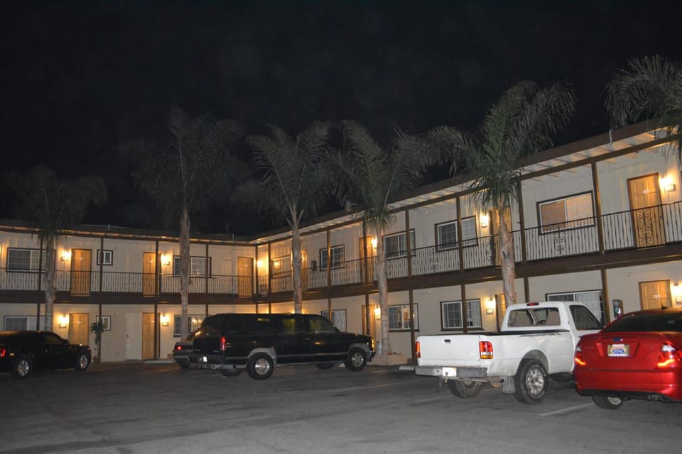 Bayshore Inn Ventura Motel in Ventura