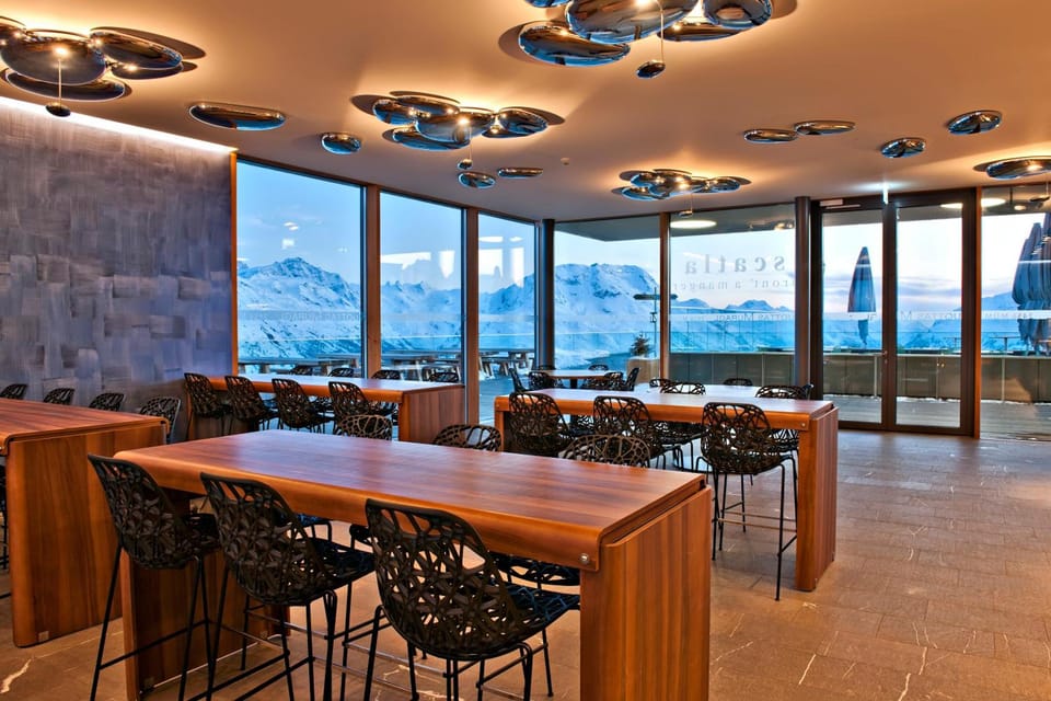 Romantik Hotel Muottas Muragl Hotel in Samedan