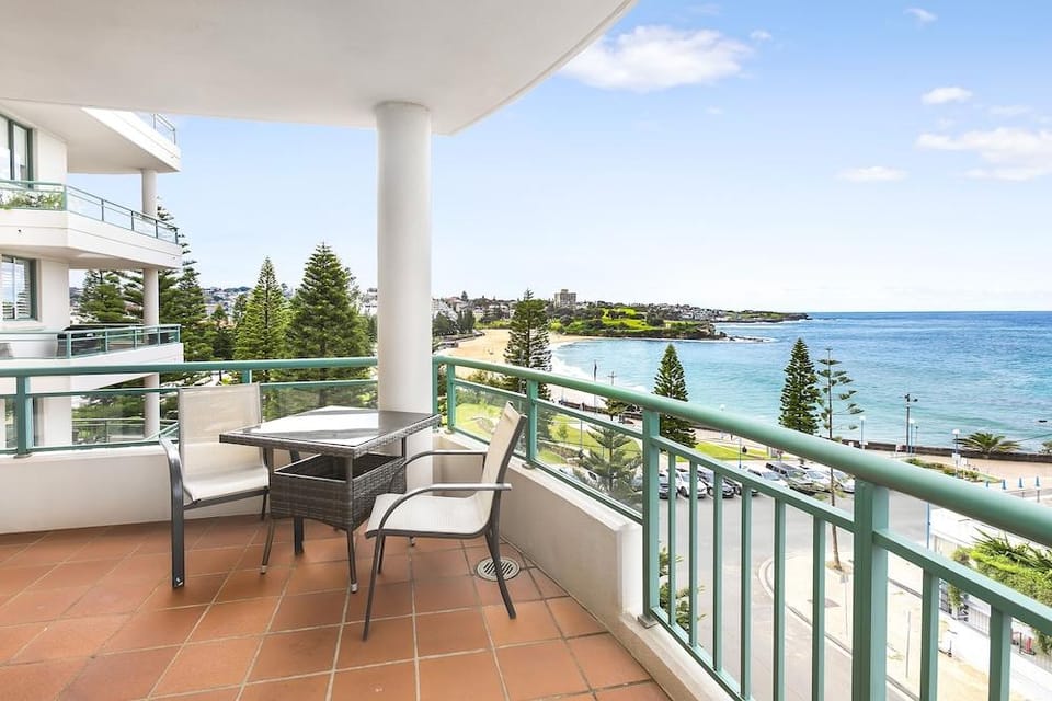 The Coogee View Beachfront Serviced Apartments Apartment hotel in Sydney