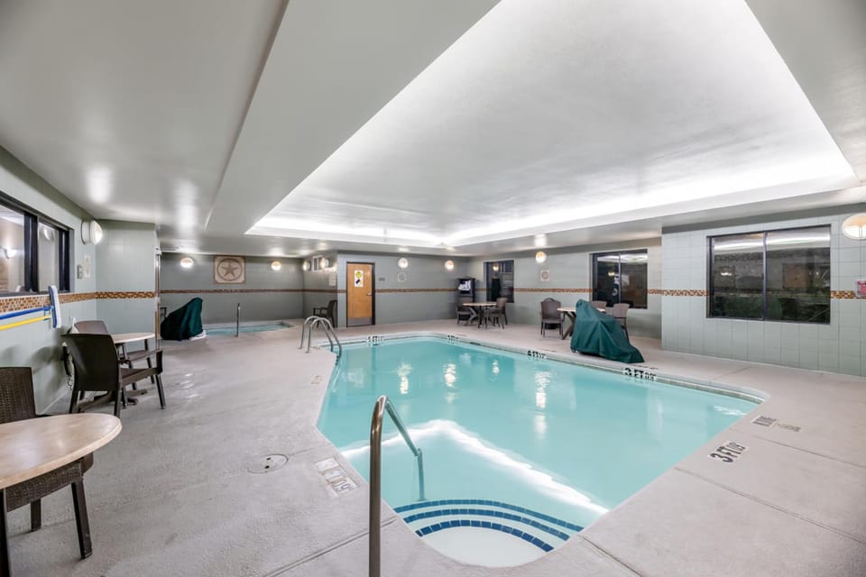 Comfort Suites El Paso West Hotel in El Paso