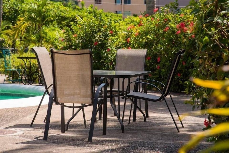 FISHERMANS POINT RESORT Apartment hotel in Ocho Rios