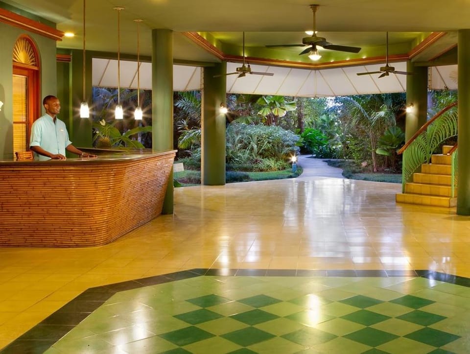 COUPLES SWEPT AWAY - ALL INCLUSIVE - COUPLES ONLY Resort in Westmoreland Parish