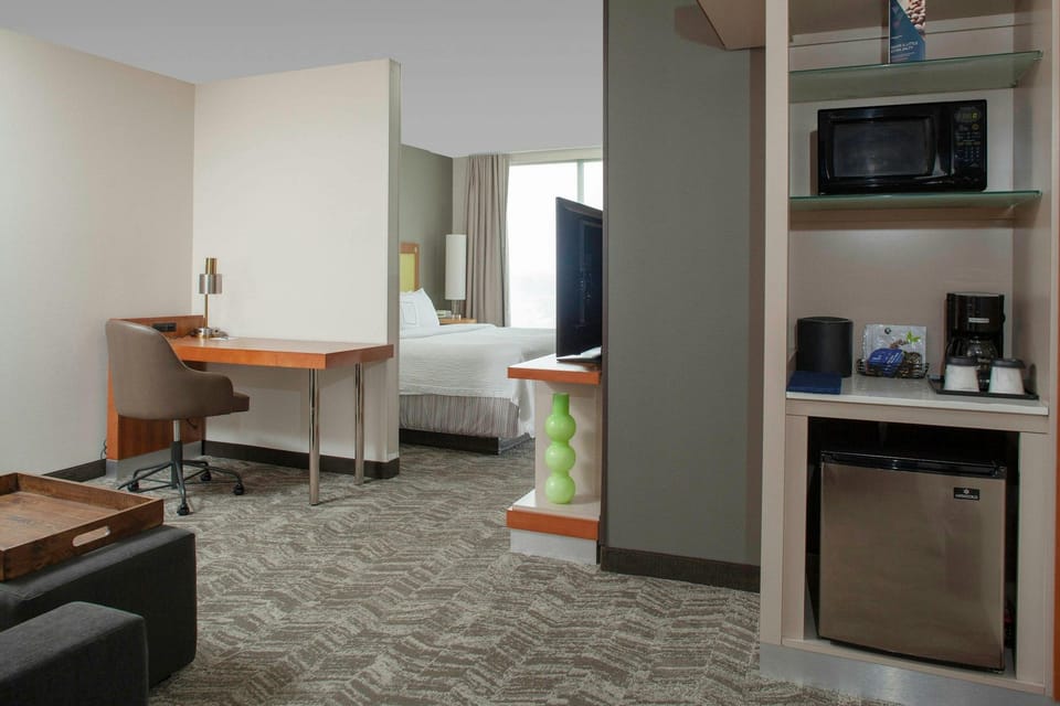 Suite room