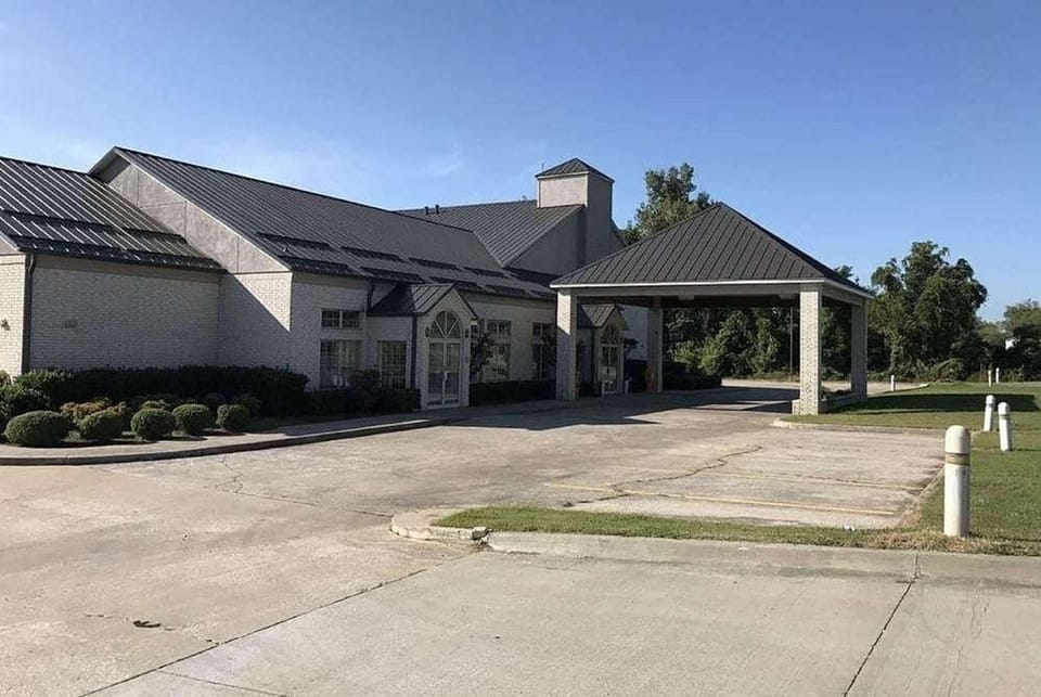 Days Inn by Wyndham Grove Hotel in Grove
