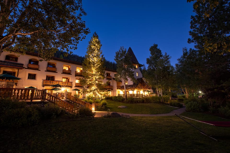 Olympic Village Inn Resort in Palisades Tahoe (Olympic Valley)