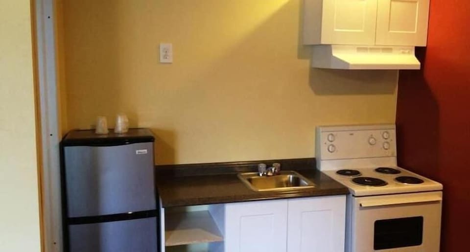 Parkway Motel Resort in London