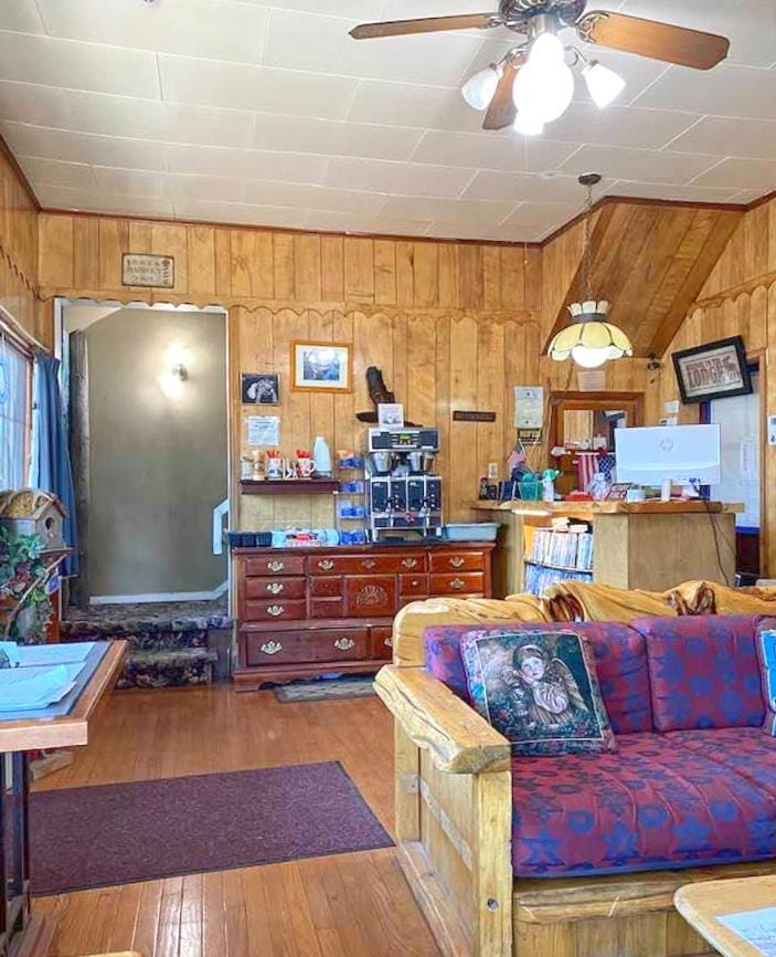 Dawson House Lodge Resort in Oregon