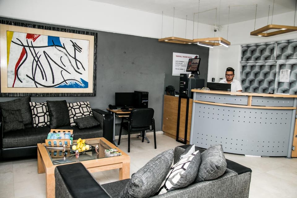 Suites Dioh Hotel in Monterrey