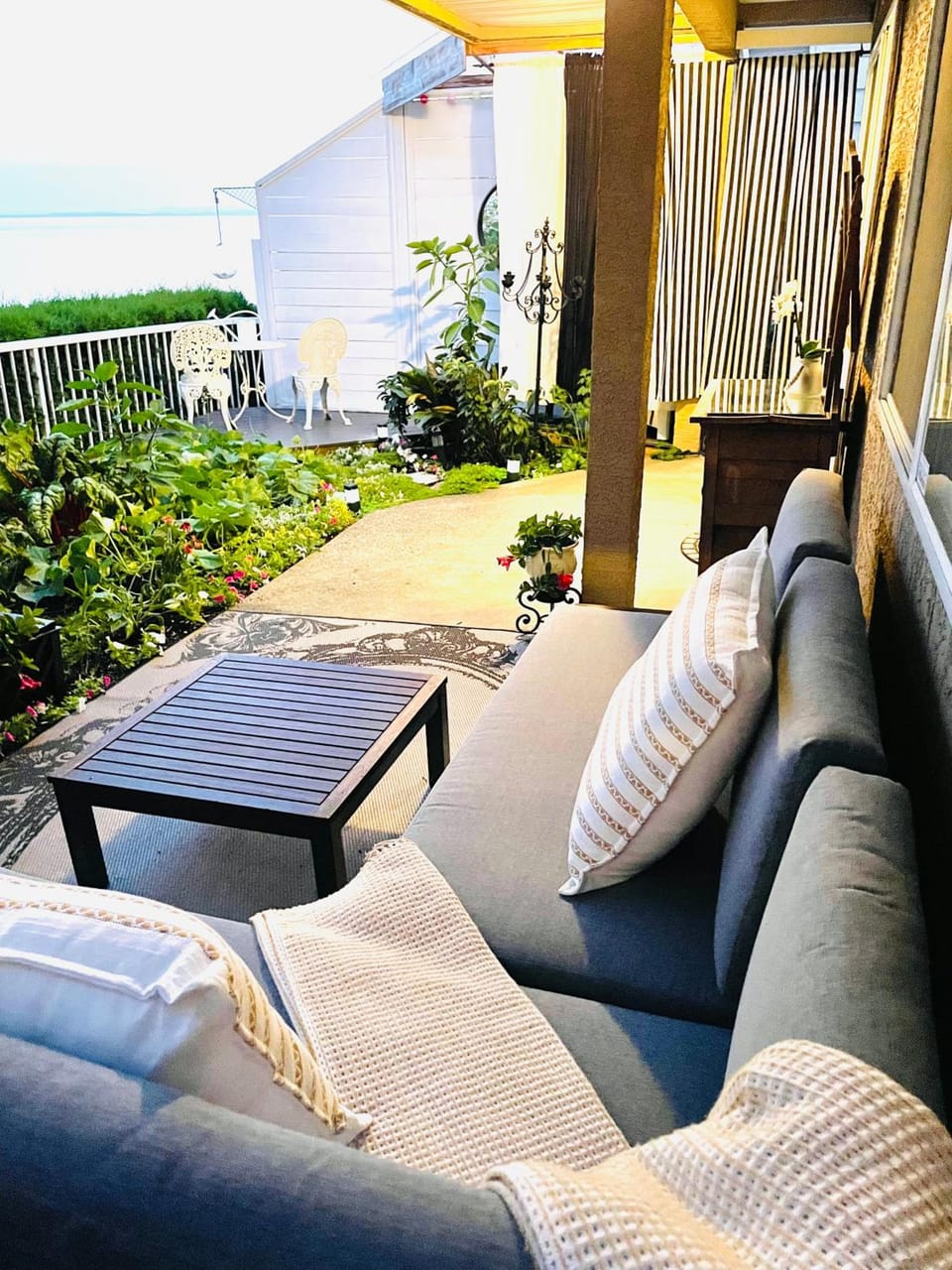Donna's Bed and Breakfast Hotel in Surrey