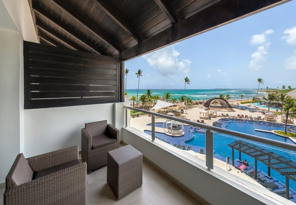 Royalton CHIC Punta Cana, An Autograph Collection All-Inclusive Resort & Casino, Adults Only Resort in Punta Cana