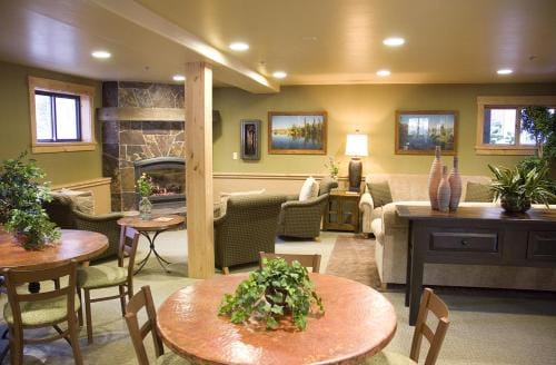 GetAways at Olympic Village Inn Hotel in Palisades Tahoe (Olympic Valley)