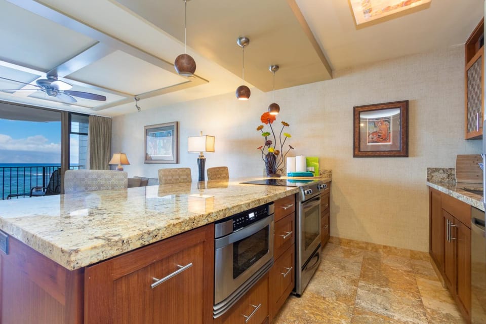 204 Kahana Reef Apartment Resort in Kahana