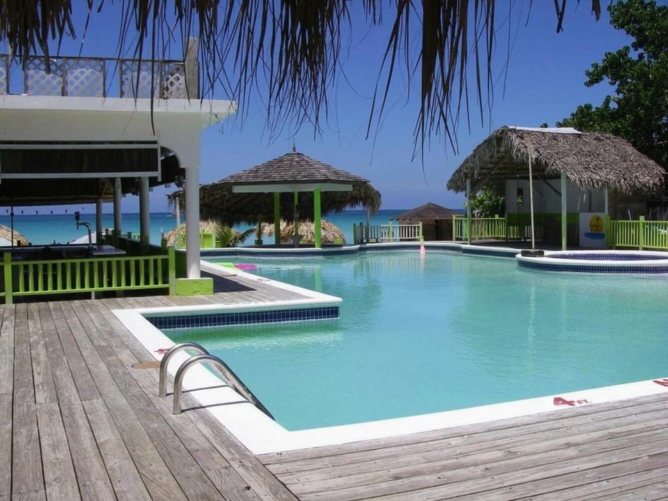 Fun Holiday Beach Resort Resort in Westmoreland Parish
