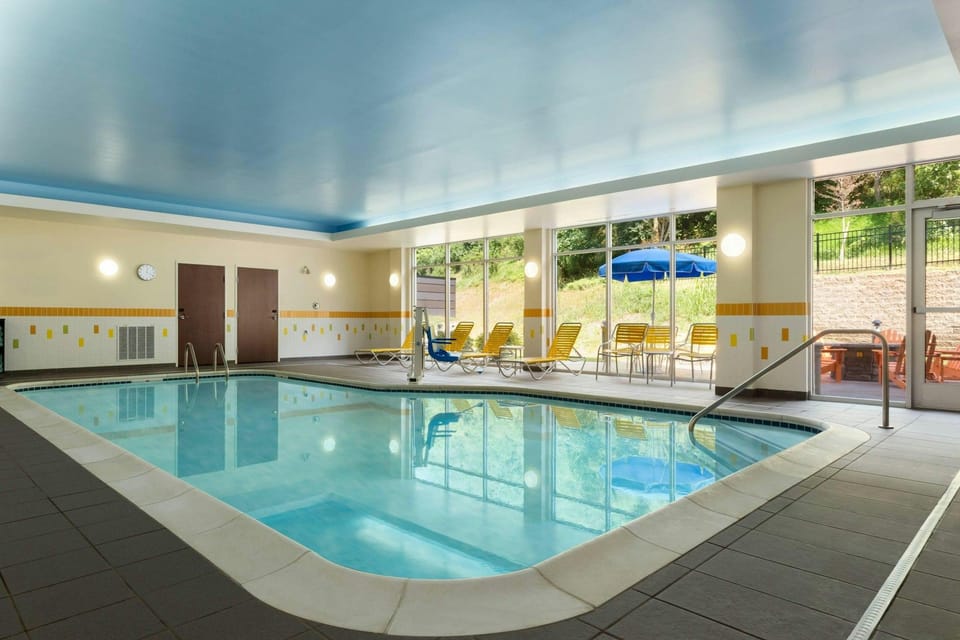Fairfield by Marriott Inn & Suites Athens Hotel in Ohio