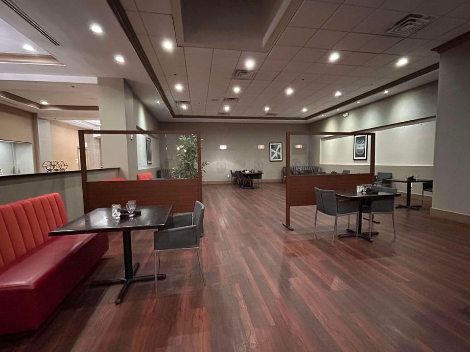 Skyline Hotel Detroit Airport, SureStay Collection by BW Hotel in Romulus